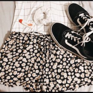 Summery Floral shorts 🌼